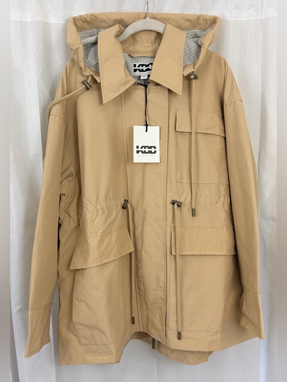 Women's Hooded Anorak Drawstring Waist Utility Oversized Jacket -Tan Medium NWT - Picture 5 of 11